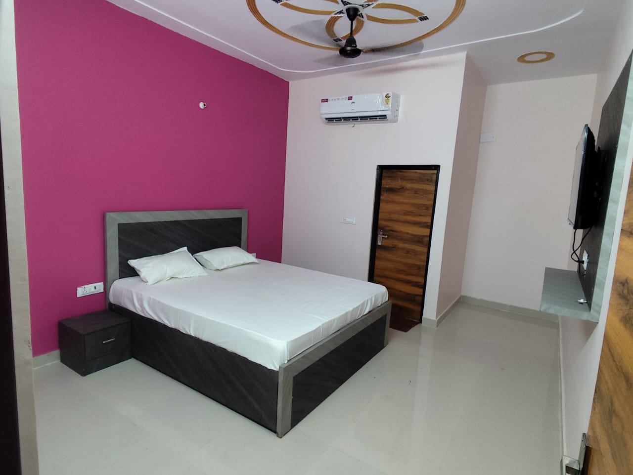 Luxury Suite Interior